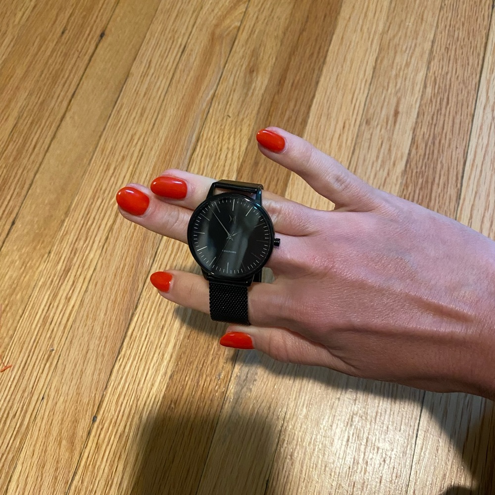 MVMT watch All black -Boulevard Style